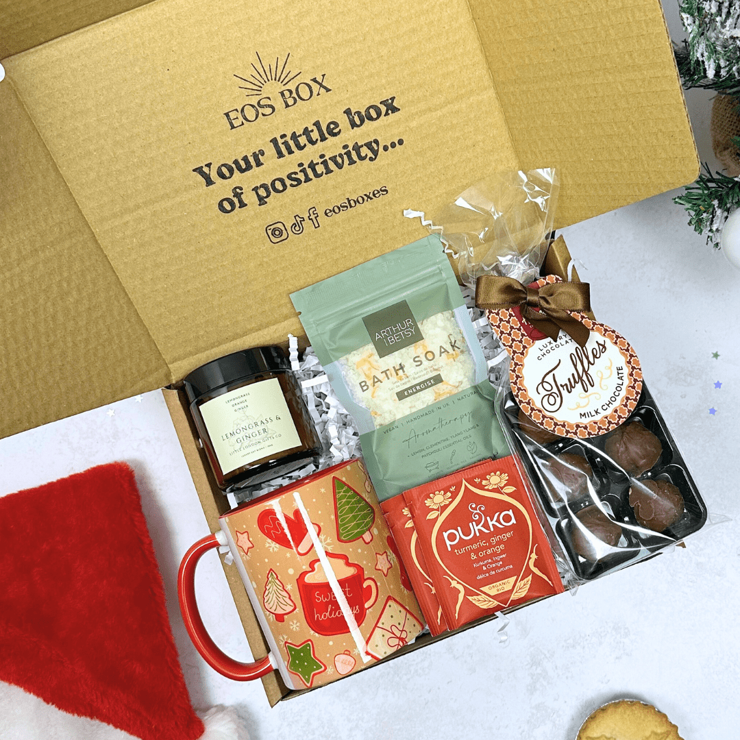 Christmas Cheer | Cosy Wellness Christmas Gift - EOS BOX